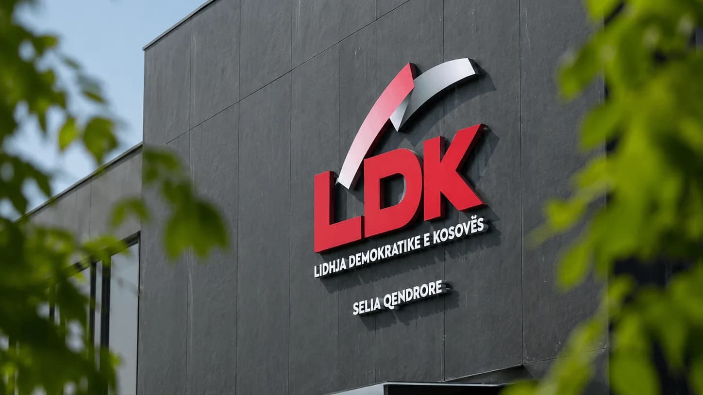 LDK nuk ka marrë ende një ftesë të re për bisedime me Kurtin, thotë Ferati