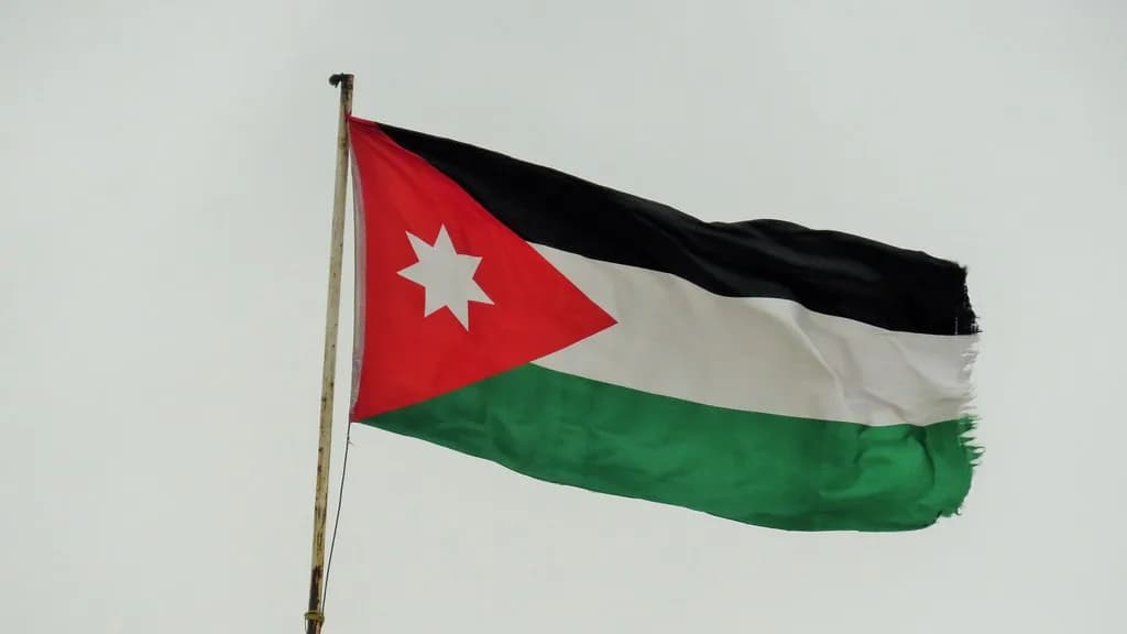 Forcat e armatosura jordaneze neutralizuan katër raketa balistike iraniane që zhvillonin fluturime mbi hapësirën ajrore të vendit, të destinuara për një bazë ushtarake të Shteteve të Bashkuara.